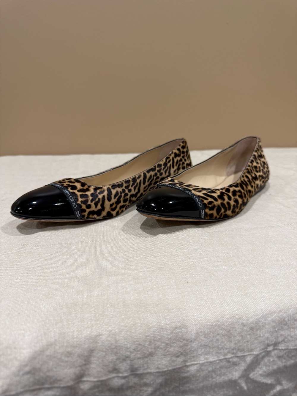 Jimmy Choo Cheetah Print Ballet Flat Black Parent Leather Toe 39 1/2